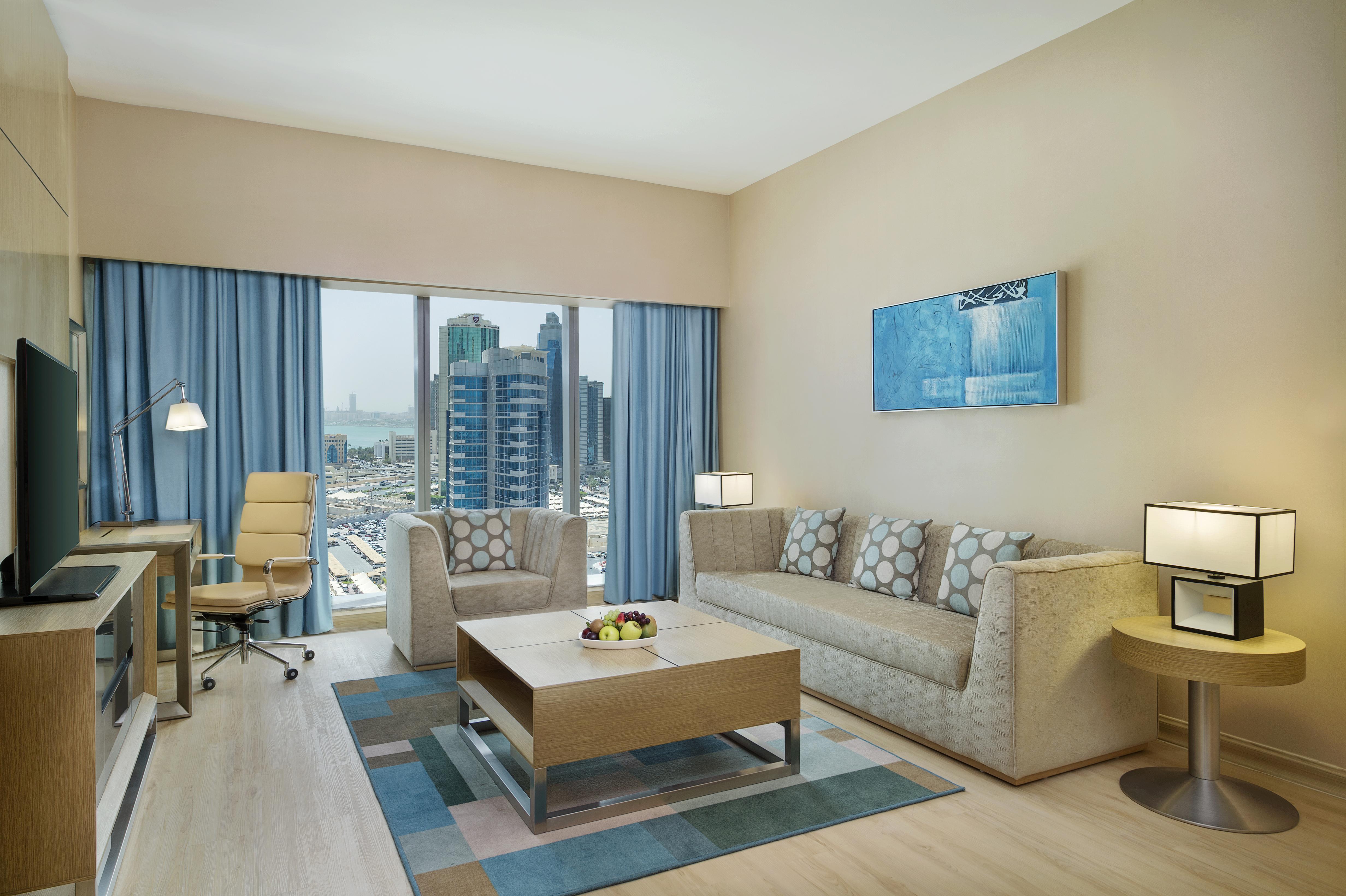 多哈西湾温德姆酒店 外观 照片 Living room