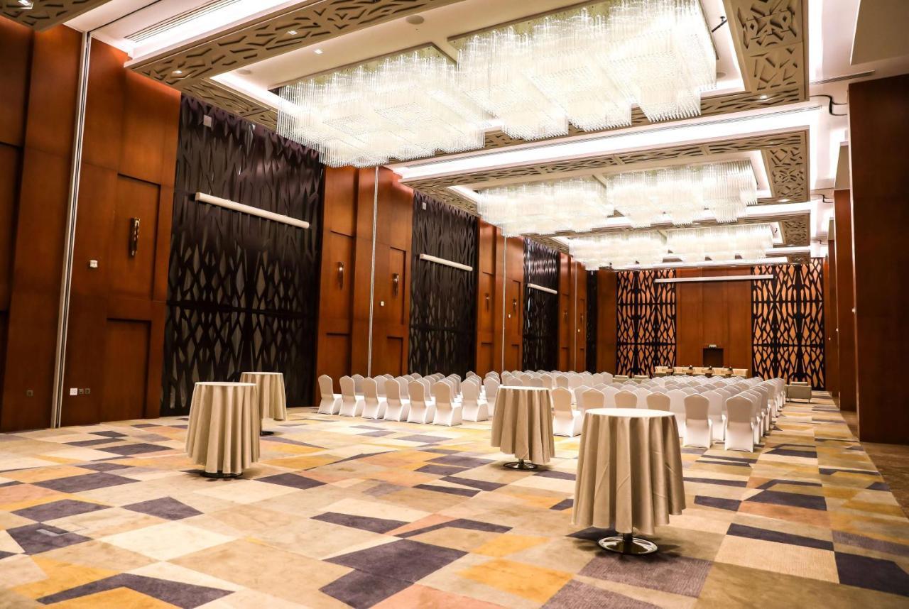多哈西湾温德姆酒店 外观 照片 The ballroom
