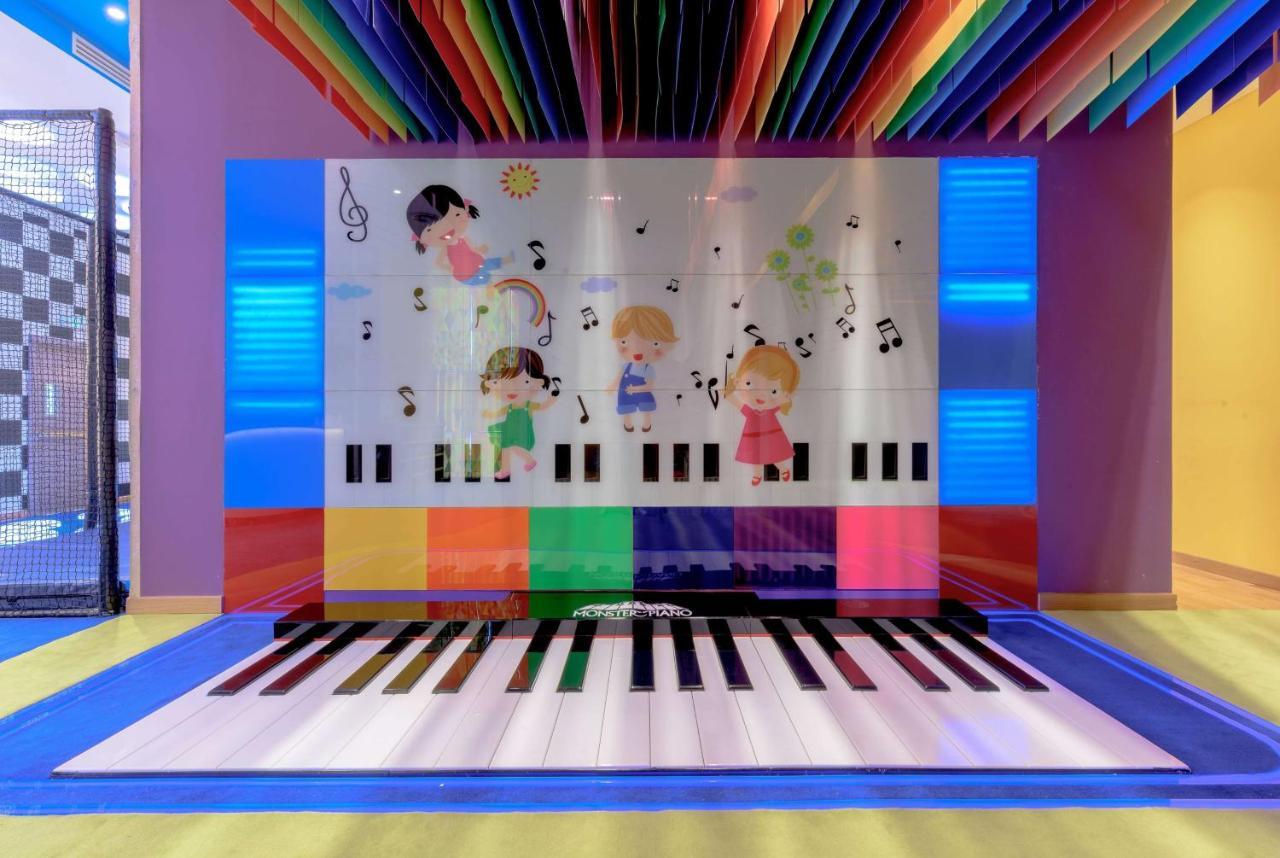 多哈西湾温德姆酒店 外观 照片 The piano floor