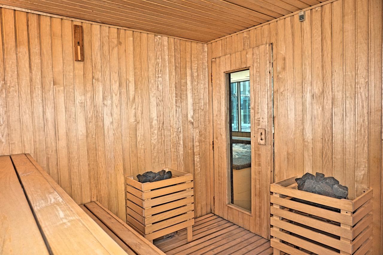 多哈西湾温德姆酒店 外观 照片 A modern Finnish sauna